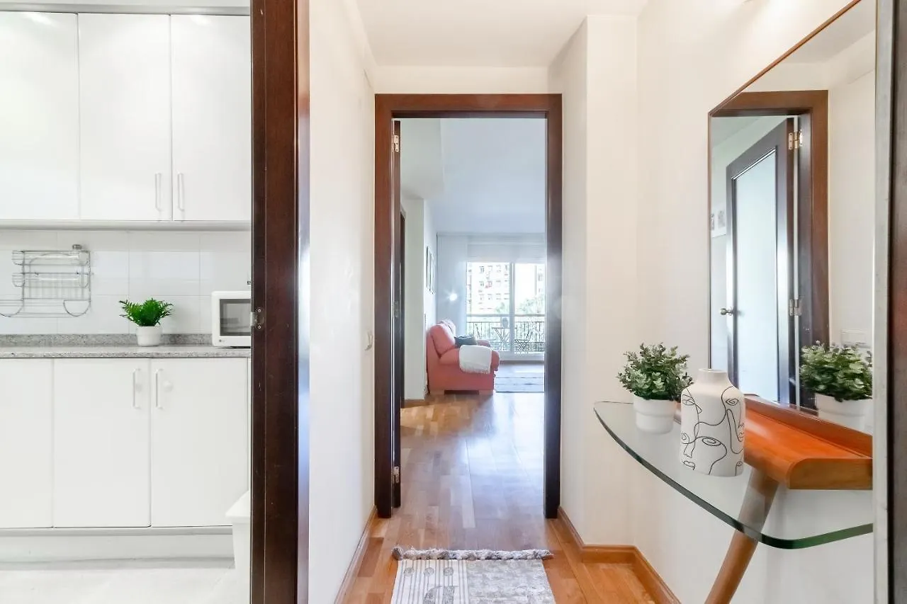 Apartamento Sagrada Familia: Bonito Y Muy Centrico Barcelona